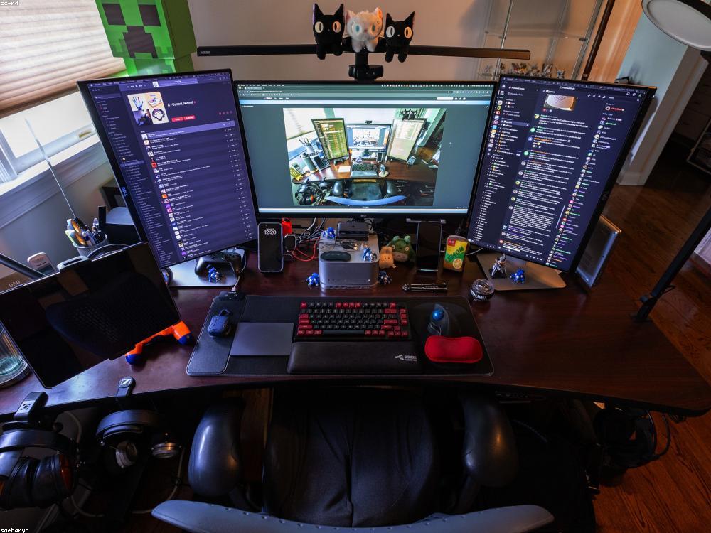 4K Monitor 27" — 2